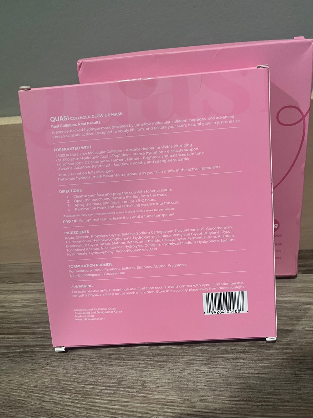 Quasi glow up mask (8 count) - Picture 3 of 3